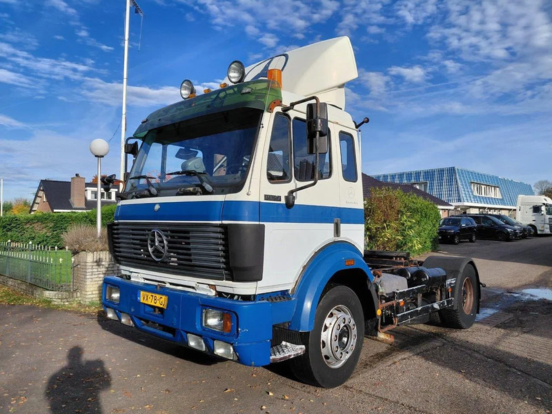 Mercedes-Benz SK 1927 NL Truckhead - Тягач: фото 1 Mercedes-Benz SK 1927 NL Truckhead - Тягач: фото 1