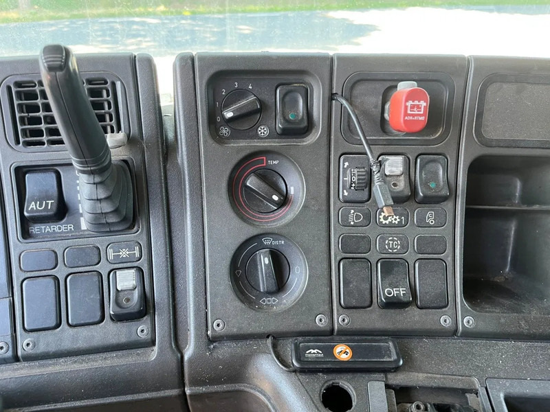 Тягач Scania P94-300 94 MANUAL GEARBOX AIRCO RETARDER 10-2004: фото 19