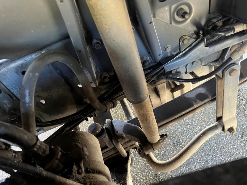 Тягач Scania P94-300 94 MANUAL GEARBOX AIRCO RETARDER 10-2004: фото 6