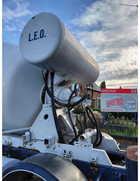 Автобетоносмеситель Volvo FM 12.340 8x4 Mixer Steel Suspension: фото 12