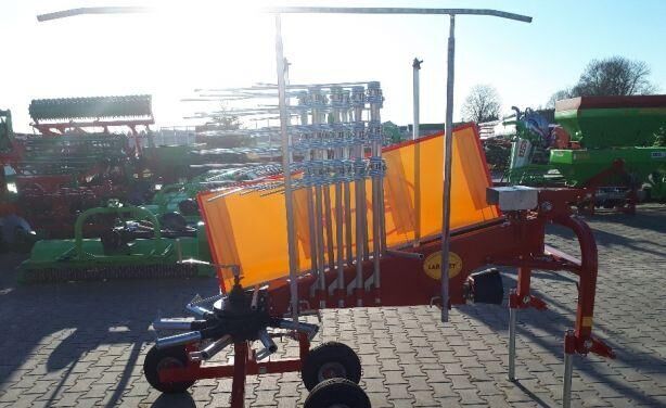 JAR-MET Kreiselschwader/ Rotary rake/ Zgrabiarka karuzelowa 3,5m - Сеноворошилка: фото 4 JAR-MET Kreiselschwader/ Rotary rake/ Zgrabiarka karuzelowa 3,5m - Сеноворошилка: фото 4