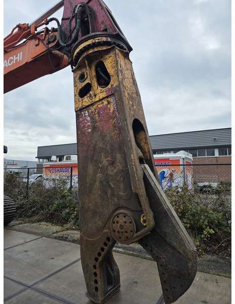 Hitachi zx470 labounty msd3000R labounty msd3000r scrap shear - Дробилка: фото 3 Hitachi zx470 labounty msd3000R labounty msd3000r scrap shear - Дробилка: фото 3