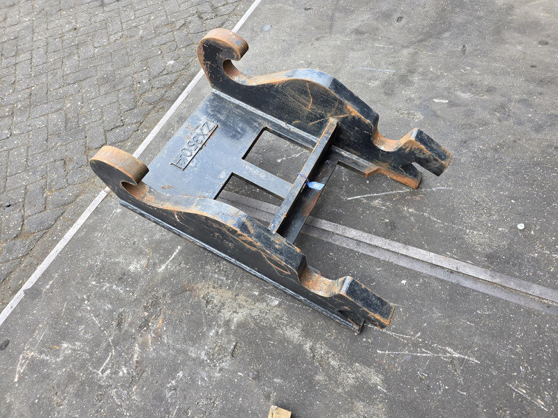 Adaptor plate cw55s kopplaat cw55s verachtert eurosteel - Сцепное устройство для Строительной техники: фото 4 Adaptor plate cw55s kopplaat cw55s verachtert eurosteel - Сцепное устройство для Строительной техники: фото 4