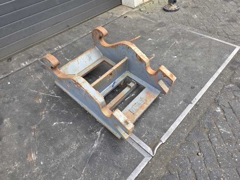 Adaptor plate cw55s verachtert kopplaat cw55s verachtert eurosteel - Ковш для Строительной техники: фото 2 Adaptor plate cw55s verachtert kopplaat cw55s verachtert eurosteel - Ковш для Строительной техники: фото 2