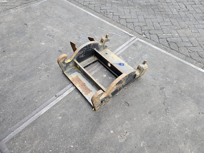 Kopplaat verachtert eurosteel cw 30 cw40 kopplaat adaptorplate - Сцепное устройство для Строительной техники: фото 4 Kopplaat verachtert eurosteel cw 30 cw40 kopplaat adaptorplate - Сцепное устройство для Строительной техники: фото 4