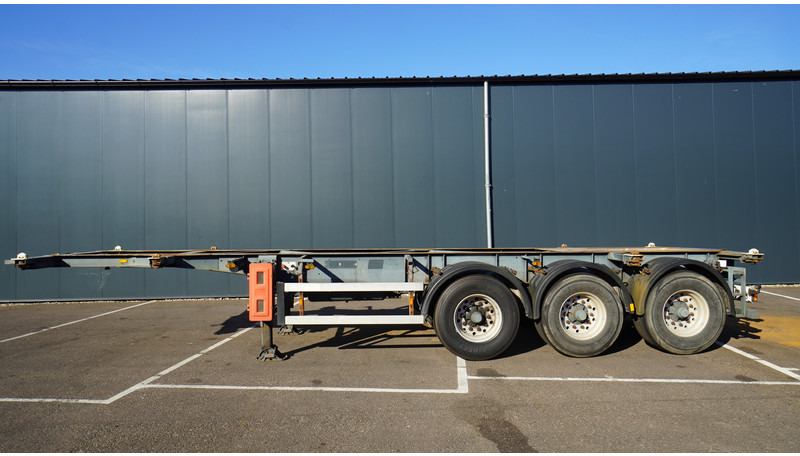 Groenewegen 3 AXLE CONTAINER TRANSPORT TRAILER - Полуприцеп-контейнеровоз/ Сменный кузов: фото 1 Groenewegen 3 AXLE CONTAINER TRANSPORT TRAILER - Полуприцеп-контейнеровоз/ Сменный кузов: фото 1