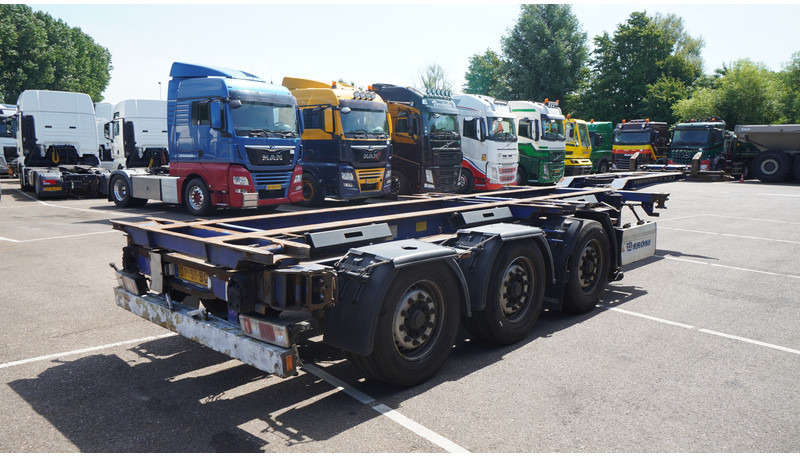 Krone 3 AXLE CONTAINER TRANSPORT TRAILER - Полуприцеп-контейнеровоз/ Сменный кузов: фото 4 Krone 3 AXLE CONTAINER TRANSPORT TRAILER - Полуприцеп-контейнеровоз/ Сменный кузов: фото 4