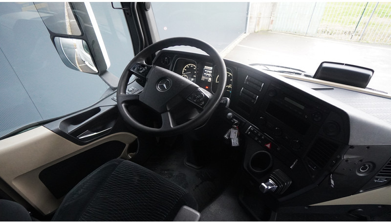 Mercedes-Benz ACTROS 1942 EURO 6 - Тягач: фото 5 Mercedes-Benz ACTROS 1942 EURO 6 - Тягач: фото 5