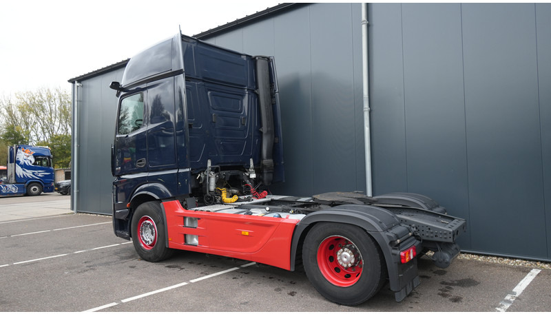 Тягач Mercedes-Benz ACTROS 1945 GIGASPACE 747.600KM: фото 8