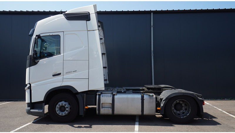 Volvo FH 460 EURO 6 GLOBETROTTER 696.000KM - Тягач: фото 1 Volvo FH 460 EURO 6 GLOBETROTTER 696.000KM - Тягач: фото 1