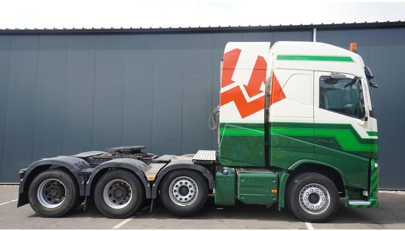 Volvo FH16 750 8X4 260T 683.000KM - Тягач: фото 2 Volvo FH16 750 8X4 260T 683.000KM - Тягач: фото 2