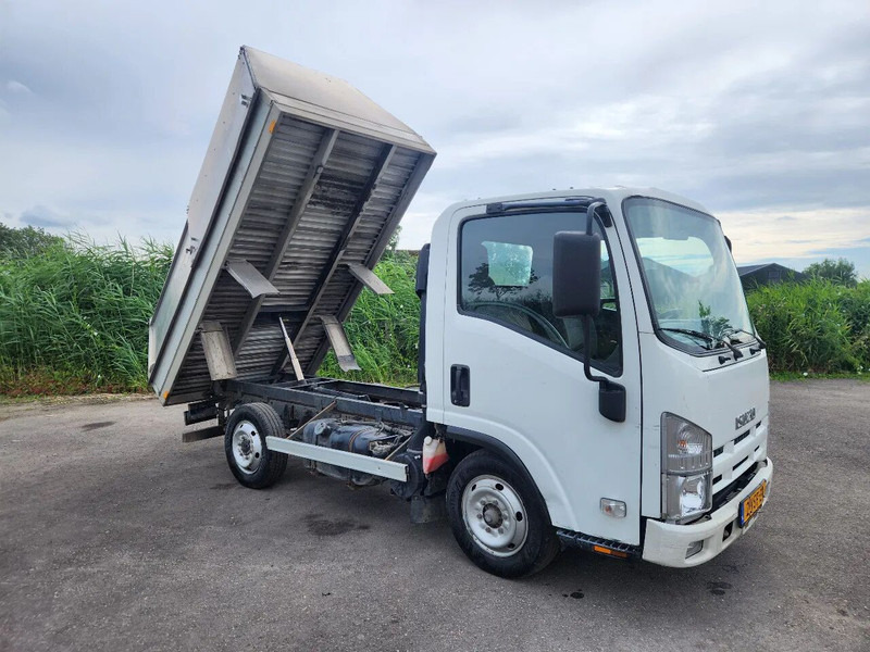 Isuzu N 2011, 3.0L, Euro 5, 157000km, Manual, New APK/TUV - Малотоннажный самосвал: фото 1 Isuzu N 2011, 3.0L, Euro 5, 157000km, Manual, New APK/TUV - Малотоннажный самосвал: фото 1
