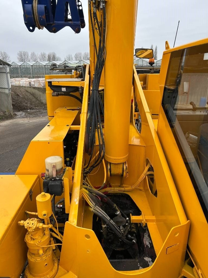 Вседорожный кран Grove GMK 3055: фото 21