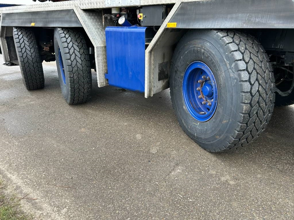 Вседорожный кран Grove GMK 3055: фото 13