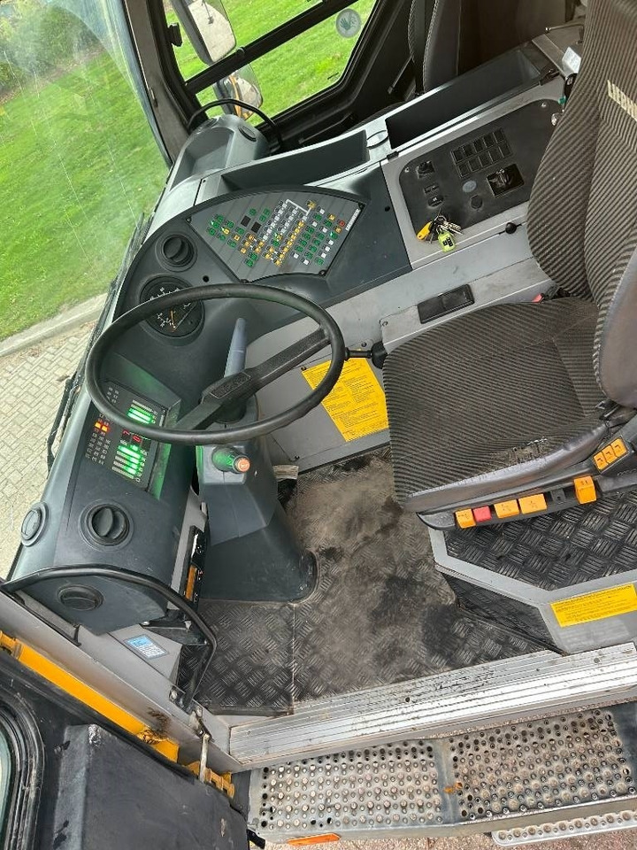 Liebherr LTM 1055-3.1  - Вседорожный кран: фото 5 Liebherr LTM 1055-3.1  - Вседорожный кран: фото 5