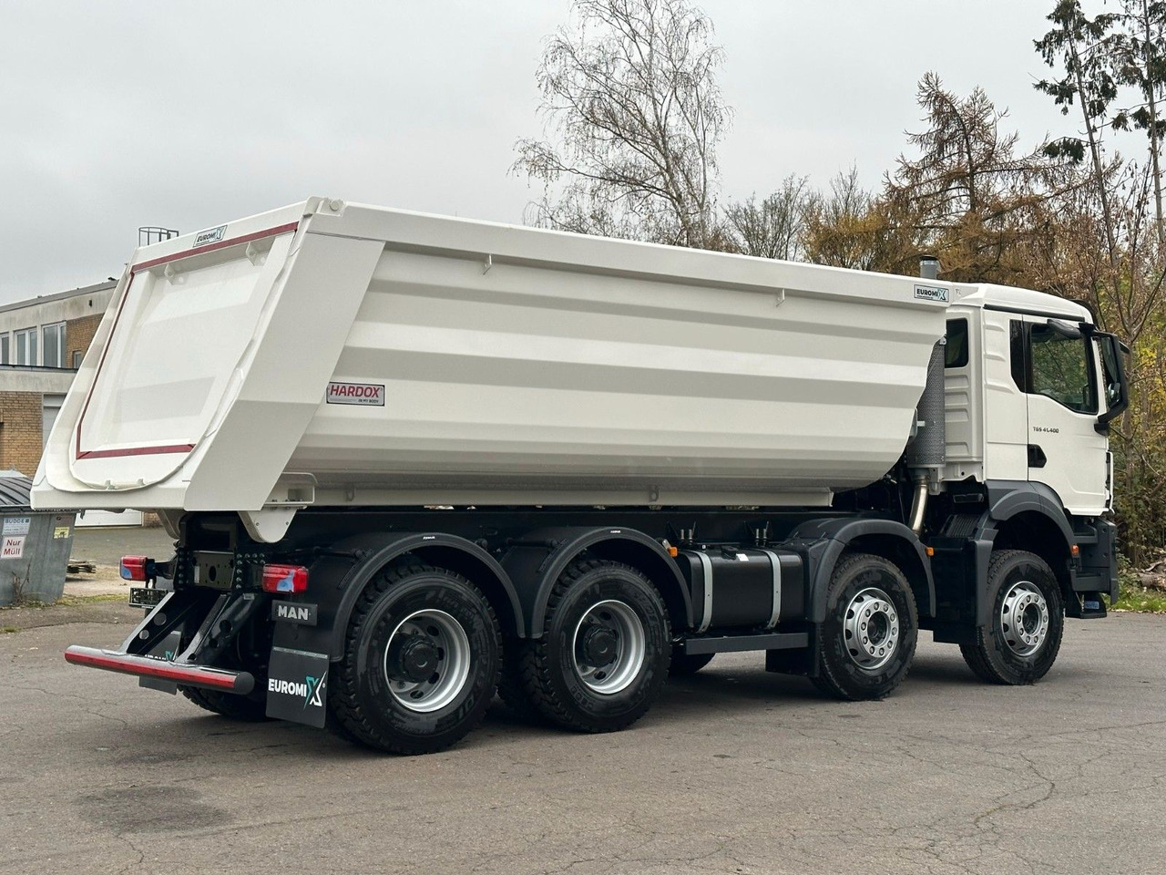 MAN TGS 41.400 8x4 / EUROMIX MTP 20m³/ EURO2 Kipper - Самосвал: фото 5 MAN TGS 41.400 8x4 / EUROMIX MTP 20m³/ EURO2 Kipper - Самосвал: фото 5