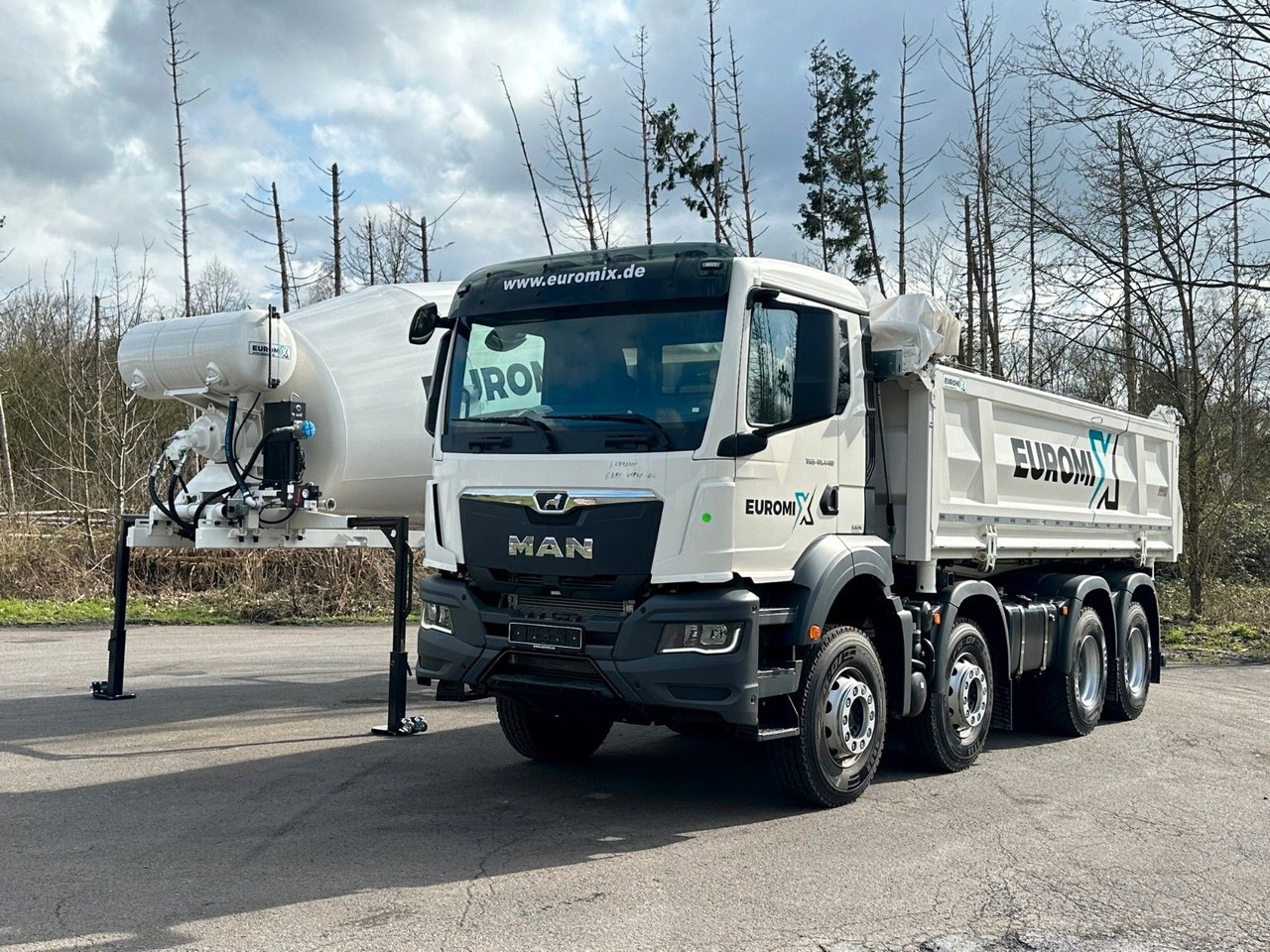 MAN TGS 41.440 8x4 WECHSELSYSTEM KIPPER+MISCHER - Самосвал: фото 2 MAN TGS 41.440 8x4 WECHSELSYSTEM KIPPER+MISCHER - Самосвал: фото 2