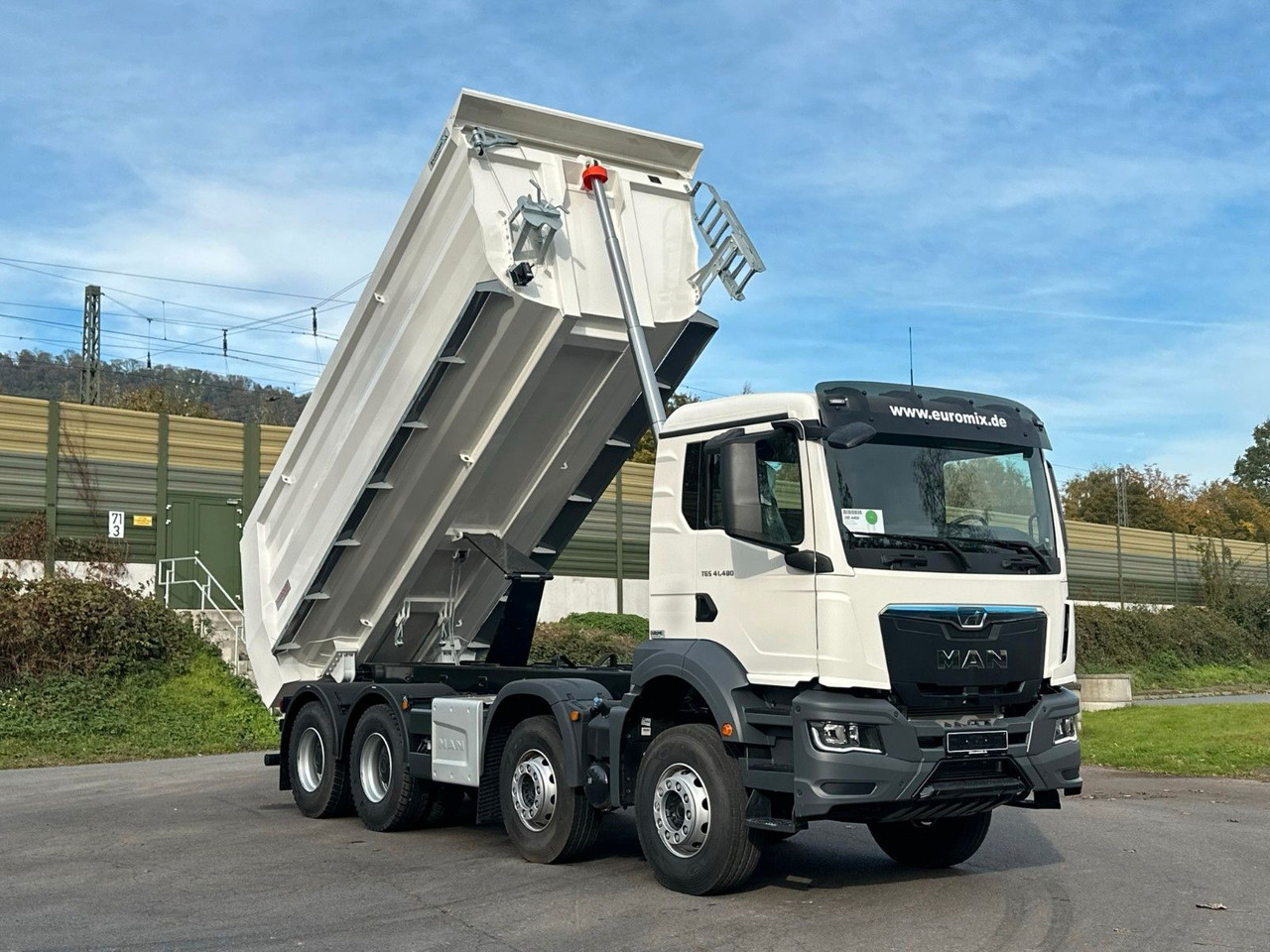 Самосвал MAN TGS 41.480 BB 8X4 Euromix Mulden Kipper HARDOX: фото 18
