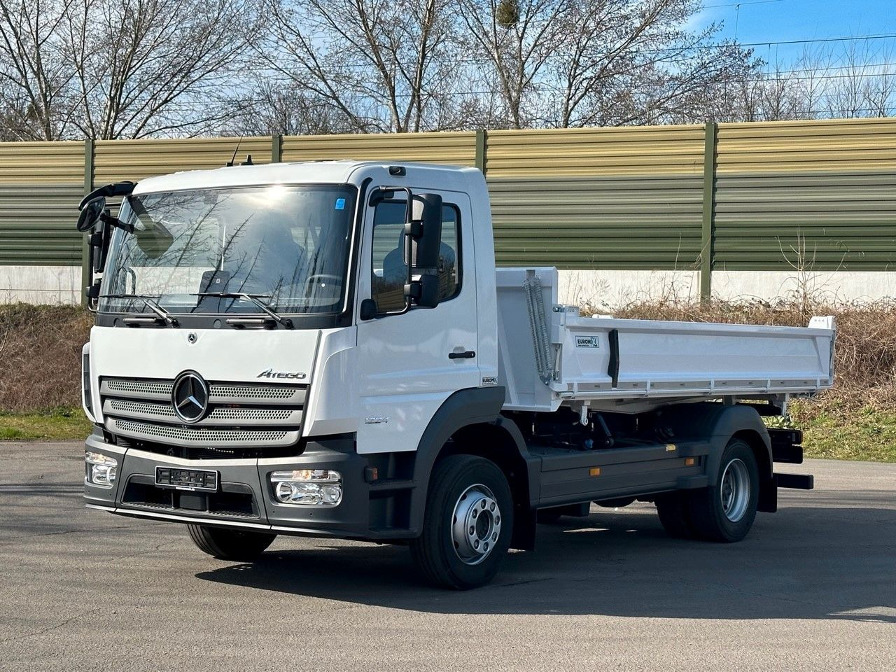 Mercedes-Benz Atego 1224 K EuromixMTP 3-Seiten-Kipper - Самосвал: фото 2 Mercedes-Benz Atego 1224 K EuromixMTP 3-Seiten-Kipper - Самосвал: фото 2