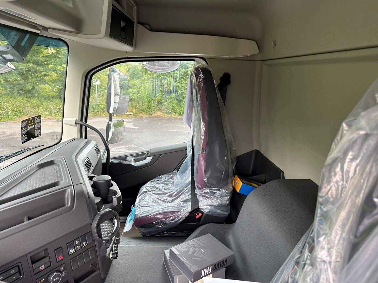 Самосвал Volvo FMX 500 8X4 Retarder EuromixMTP Kipper: фото 17