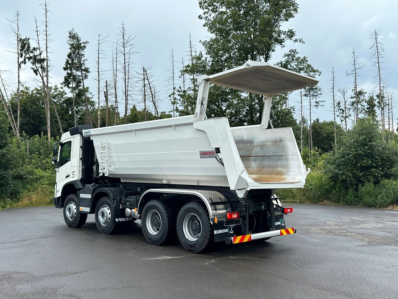 Самосвал Volvo FMX 500 8X4 Retarder EuromixMTP Kipper: фото 12