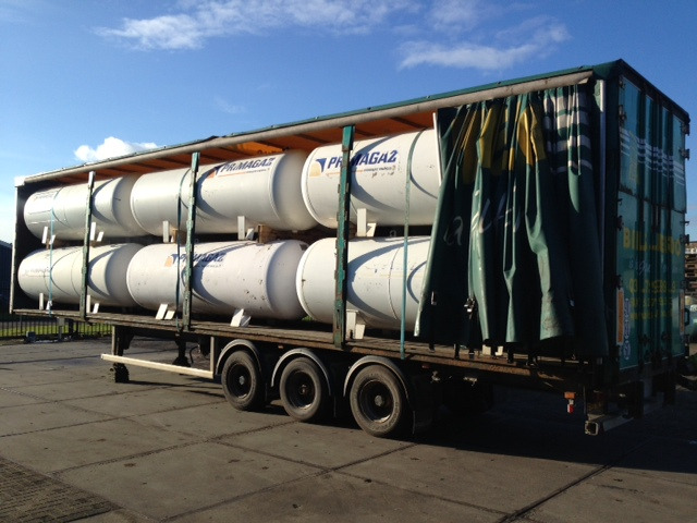 5000 L (2,5 ton) Gastank on trailer -Gas, Gaz, LPG, GPL, Propane, Butane tanks aboveground working pressure 15.6 bar Used tanks-Also available per single piece ID 1.005 - Топливный бак для Грузовиков: фото 5 5000 L (2,5 ton) Gastank on trailer -Gas, Gaz, LPG, GPL, Propane, Butane tanks aboveground working pressure 15.6 bar Used tanks-Also available per single piece ID 1.005 - Топливный бак для Грузовиков: фото 5