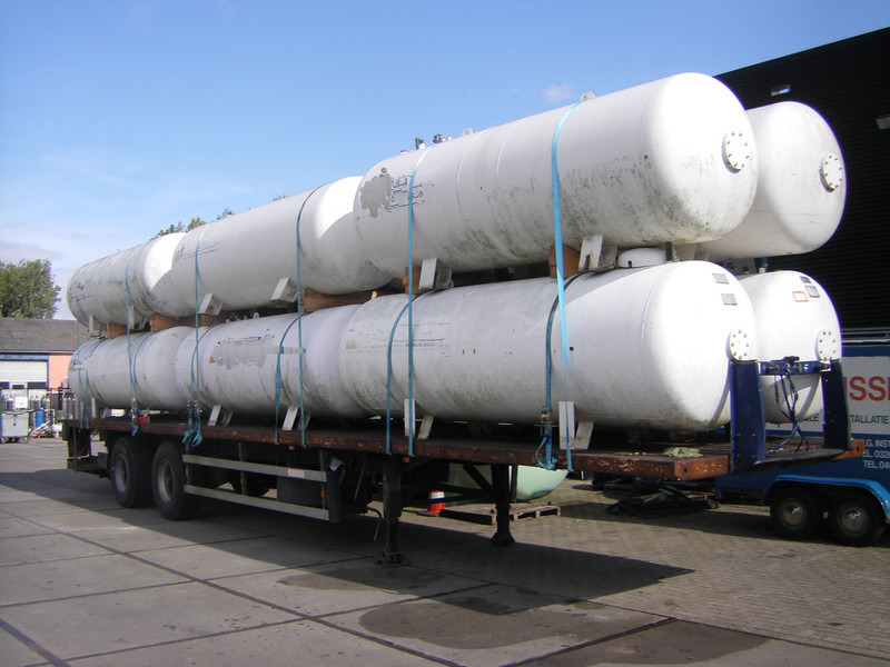 5000 L (2,5 ton) Gastank on trailer -Gas, Gaz, LPG, GPL, Propane, Butane tanks aboveground working pressure 15.6 bar Used tanks-Also available per single piece ID 1.005 - Топливный бак для Грузовиков: фото 3 5000 L (2,5 ton) Gastank on trailer -Gas, Gaz, LPG, GPL, Propane, Butane tanks aboveground working pressure 15.6 bar Used tanks-Also available per single piece ID 1.005 - Топливный бак для Грузовиков: фото 3