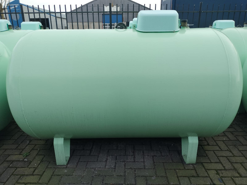 De Visser Propaan/Butaan LPG tank 2700 L (1,35 ton) Gastank, Gas, Gaz, LPG, GPL, Propane, Butane Ø 1250 including tank fittings - Топливный бак: фото 1 De Visser Propaan/Butaan LPG tank 2700 L (1,35 ton) Gastank, Gas, Gaz, LPG, GPL, Propane, Butane Ø 1250 including tank fittings - Топливный бак: фото 1