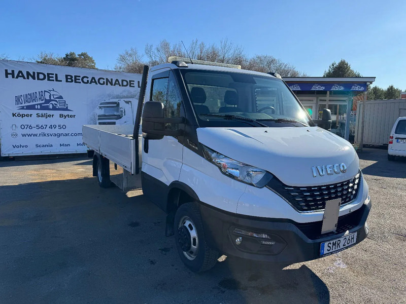 Iveco Daily 35C18, Flatbed + alu-side boards, 3.0TDi, 2022 - Грузовик бортовой/ Платформа: фото 1 Iveco Daily 35C18, Flatbed + alu-side boards, 3.0TDi, 2022 - Грузовик бортовой/ Платформа: фото 1