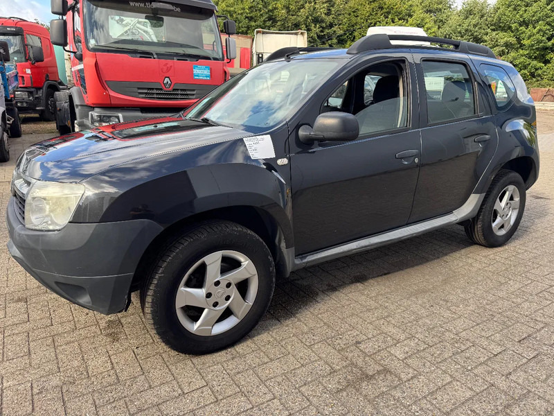 Dacia Duster **EURO 5-AIRCO** - Легковой автомобиль: фото 3 Dacia Duster **EURO 5-AIRCO** - Легковой автомобиль: фото 3