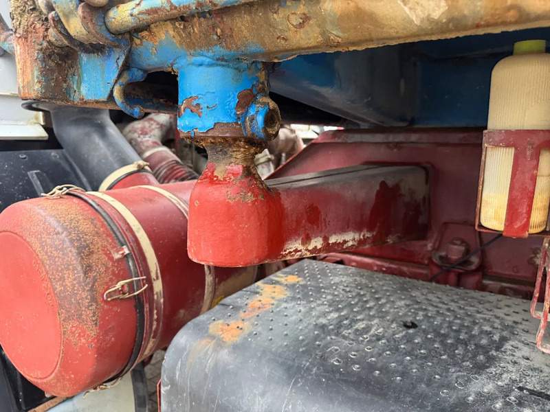 Самосвал Iveco Turbotech 330.30 **6CYLINDER-WATERCOOLING-BIG AXXLES**: фото 16