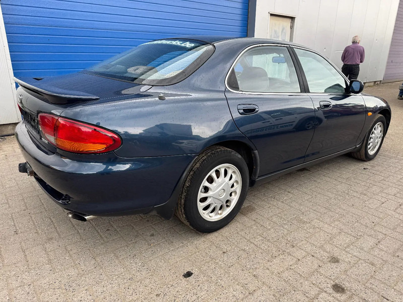 Mazda Xedos **XEDOS 6-2.0 V6-AC** - Седан: фото 4 Mazda Xedos **XEDOS 6-2.0 V6-AC** - Седан: фото 4