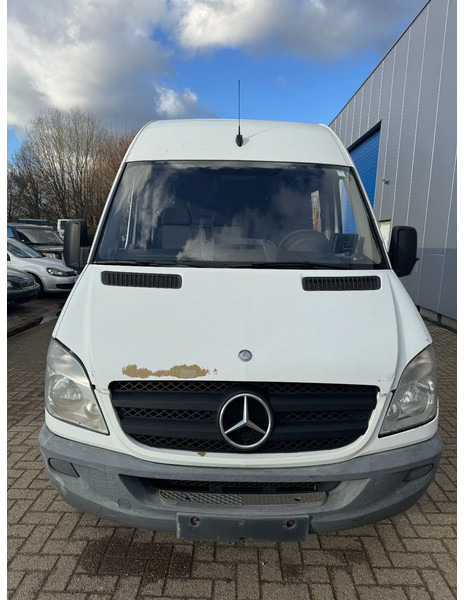 Mercedes-Benz Sprinter 310 **EURO 5-BELGIAN VAN** - Легковой фургон: фото 2 Mercedes-Benz Sprinter 310 **EURO 5-BELGIAN VAN** - Легковой фургон: фото 2
