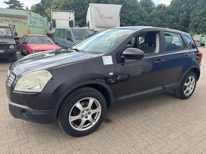 Nissan QASHQAI **DIESEL-AIRCO** - Внедорожник: фото 1 Nissan QASHQAI **DIESEL-AIRCO** - Внедорожник: фото 1