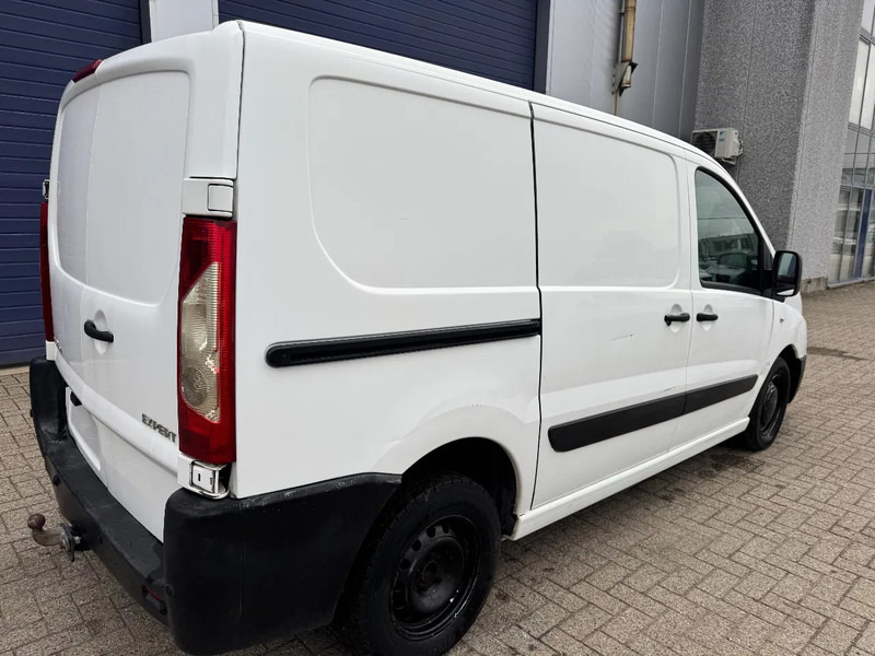 Peugeot Expert **1560CC-EURO 4-AC** - Легковой фургон: фото 4 Peugeot Expert **1560CC-EURO 4-AC** - Легковой фургон: фото 4