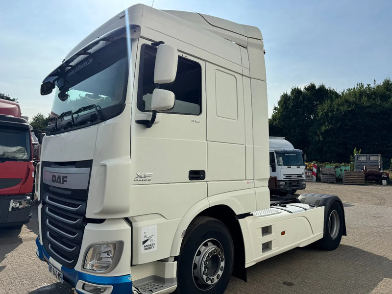 DAF XF 510 **EURO 6-CLEAN TRUCK** - Тягач: фото 1 DAF XF 510 **EURO 6-CLEAN TRUCK** - Тягач: фото 1