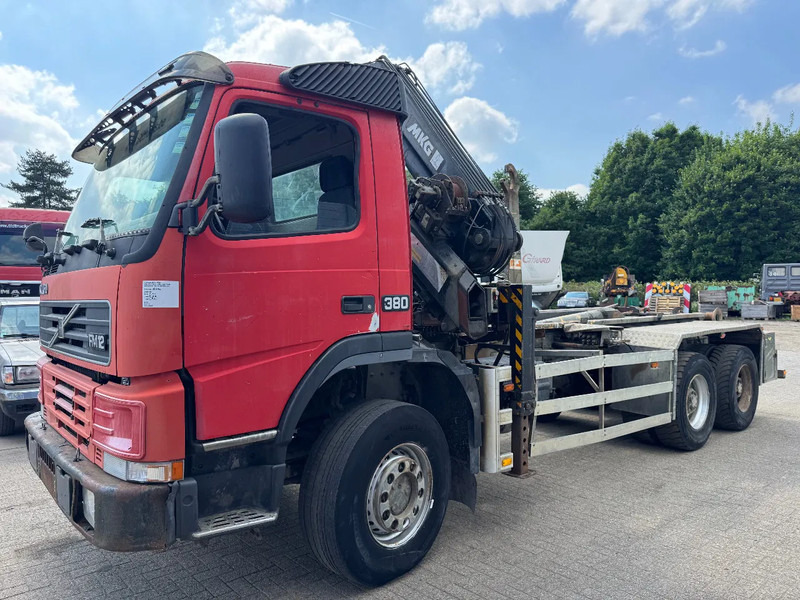 Volvo FM 12.380 **6X6-BELGIAN TRUCK-FULL STEEL-BIG AXXLE** - Крюковой мультилифт, Автоманипулятор: фото 3 Volvo FM 12.380 **6X6-BELGIAN TRUCK-FULL STEEL-BIG AXXLE** - Крюковой мультилифт, Автоманипулятор: фото 3