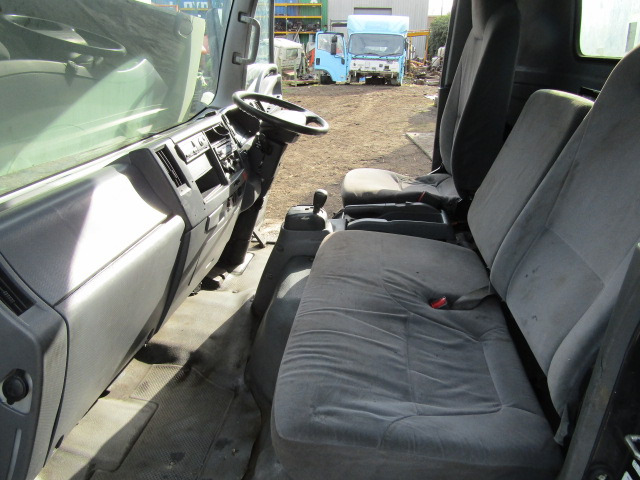 ISUZU N75 CAB (2010) - Кабина для Грузовиков: фото 5 ISUZU N75 CAB (2010) - Кабина для Грузовиков: фото 5