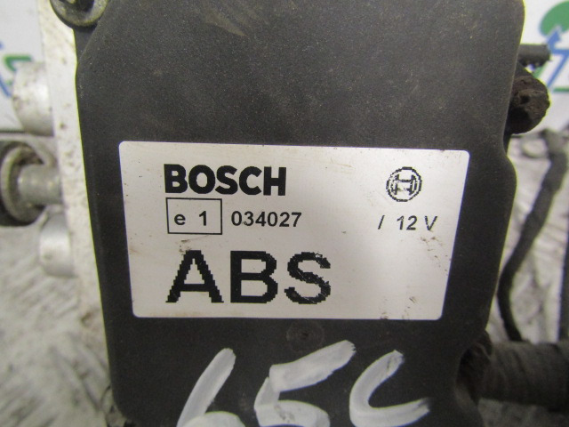 IVECO DAILY 3.0 (FICE 3481C) ABS PUMP/ECU BOSCH P/NO 0265800606 IVECO P/NO 504182322 - Детали тормозной системы для Грузовиков: фото 2 IVECO DAILY 3.0 (FICE 3481C) ABS PUMP/ECU BOSCH P/NO 0265800606 IVECO P/NO 504182322 - Детали тормозной системы для Грузовиков: фото 2