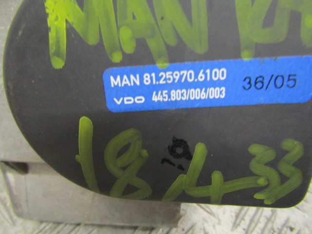 MAN TGA THROTTLE PEDAL CONTROL UNIT P/NO 81.25970.6100 - Электрическая система для Грузовиков: фото 2 MAN TGA THROTTLE PEDAL CONTROL UNIT P/NO 81.25970.6100 - Электрическая система для Грузовиков: фото 2