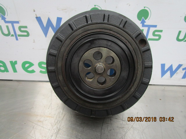 MAN TGM DO836 LFL53 CRANKSHAFT DAMPER P/NO 016839085 - Двигатель и запчасти для Грузовиков: фото 1 MAN TGM DO836 LFL53 CRANKSHAFT DAMPER P/NO 016839085 - Двигатель и запчасти для Грузовиков: фото 1