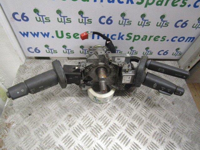 MAN TGM/TGL STEERING COLUMN & STALKS - Рулевое управление для Грузовиков: фото 2 MAN TGM/TGL STEERING COLUMN & STALKS - Рулевое управление для Грузовиков: фото 2