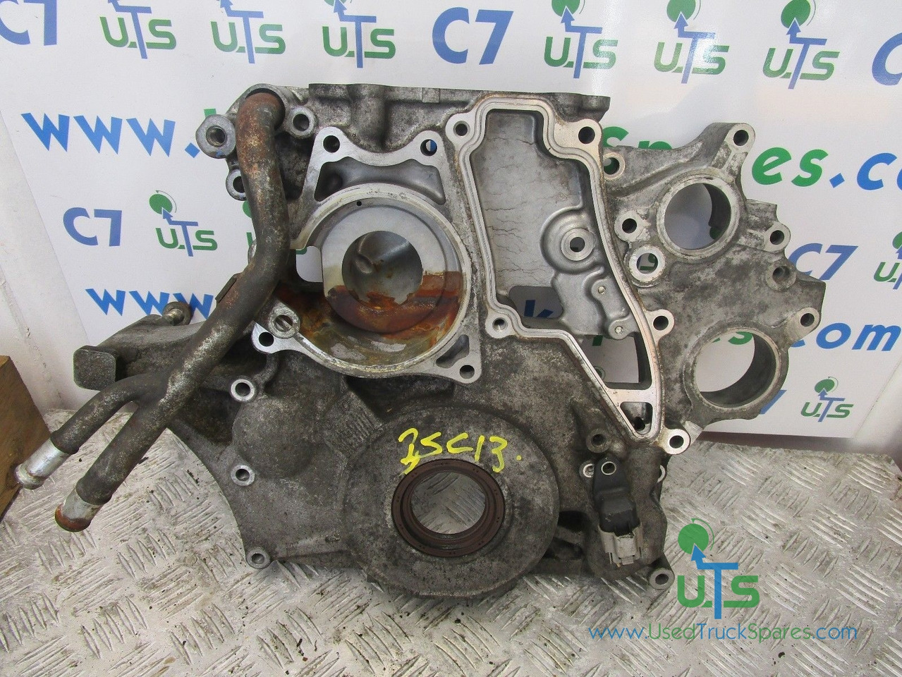 MITSUBISHI CANTER 35C13 FRONT TIMING COVER - Двигатель и запчасти для Грузовиков: фото 1 MITSUBISHI CANTER 35C13 FRONT TIMING COVER - Двигатель и запчасти для Грузовиков: фото 1