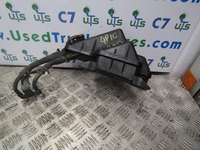 MITSUBISHI FUSO 75C 4P10 HEADERTANK - Двигатель и запчасти для Грузовиков: фото 1 MITSUBISHI FUSO 75C 4P10 HEADERTANK - Двигатель и запчасти для Грузовиков: фото 1