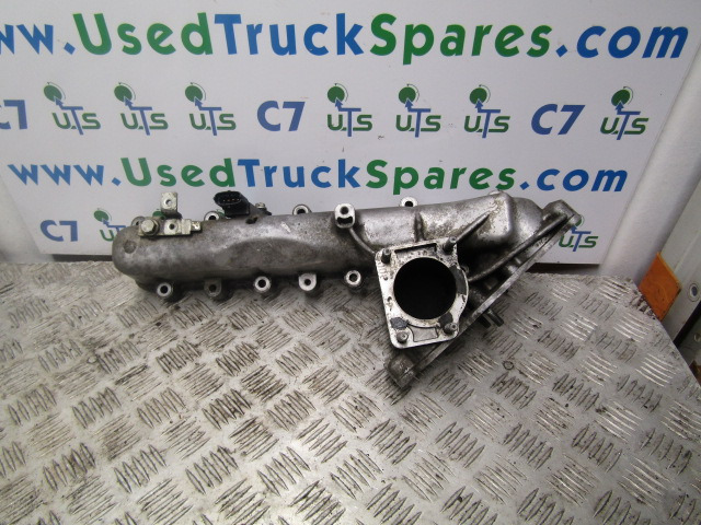 MITSUBISHI FUSO 75C 4P10 INLET MANIFOLD P/NO FPT 504329879 - Двигатель и запчасти для Грузовиков: фото 1 MITSUBISHI FUSO 75C 4P10 INLET MANIFOLD P/NO FPT 504329879 - Двигатель и запчасти для Грузовиков: фото 1