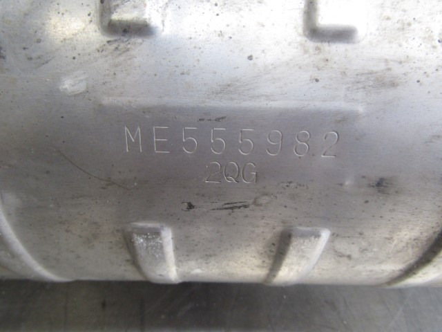 MITSUBISHI FUSO 75C15/C18 DPF EXHAUST ME555982 - Глушитель/ Выхлопная система для Грузовиков: фото 2 MITSUBISHI FUSO 75C15/C18 DPF EXHAUST ME555982 - Глушитель/ Выхлопная система для Грузовиков: фото 2