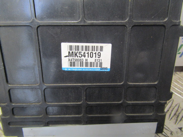 MITSUBISHI FUSO 7C15 4P10 CONTROL UNIT/ECU P/NO MK5410189 - Двигатель и запчасти для Грузовиков: фото 2 MITSUBISHI FUSO 7C15 4P10 CONTROL UNIT/ECU P/NO MK5410189 - Двигатель и запчасти для Грузовиков: фото 2