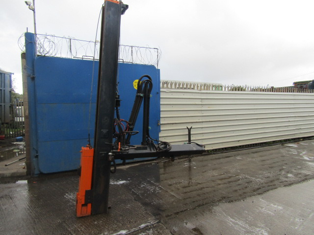 GAYK VR120 BARRIER DRIVE HAMMER - Навесное оборудование для Коммунальной и специальной техники: фото 2 GAYK VR120 BARRIER DRIVE HAMMER - Навесное оборудование для Коммунальной и специальной техники: фото 2