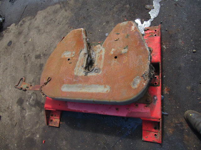 STANDARD SIZE FIFTH WHEELS (3” PIN) - Седло для Грузовиков: фото 3 STANDARD SIZE FIFTH WHEELS (3” PIN) - Седло для Грузовиков: фото 3