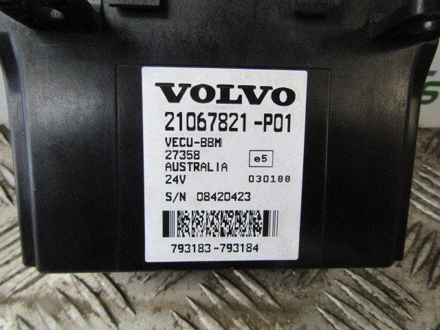 VOLVO BBM ECU P/NO 21067821-P01 - Блок управления для Грузовиков: фото 2 VOLVO BBM ECU P/NO 21067821-P01 - Блок управления для Грузовиков: фото 2